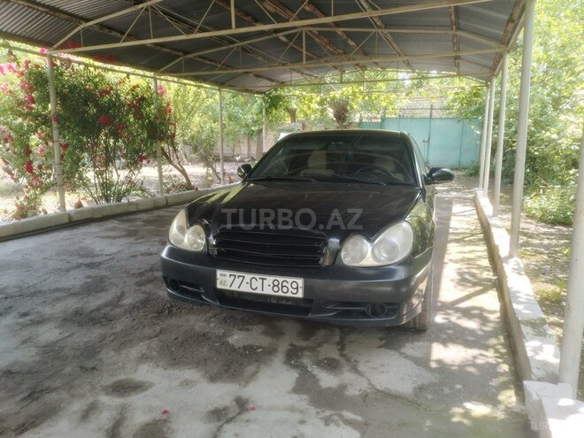 Hyundai Sonata-6