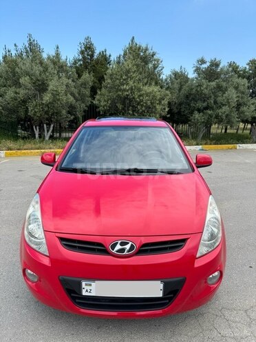 Hyundai i20-1