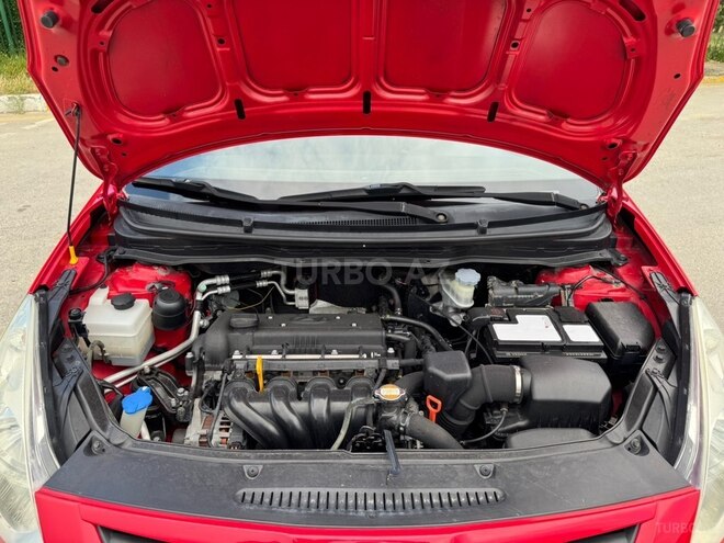 Hyundai i20-10
