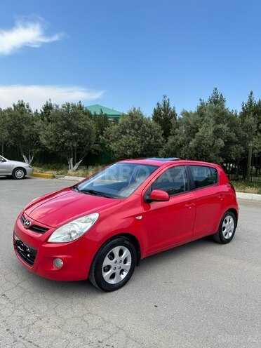 Hyundai i20-9