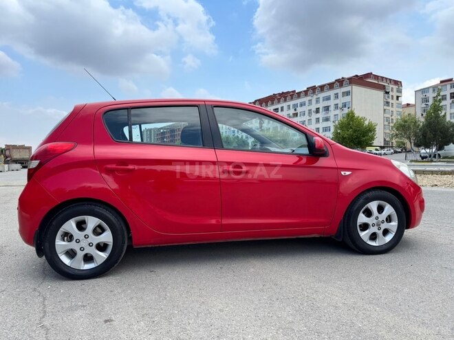 Hyundai i20-7
