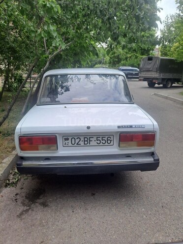 LADA (VAZ) 2107-2