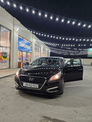 Hyundai Sonata-2