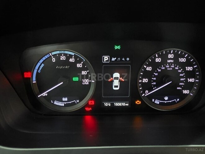 Hyundai Sonata-14