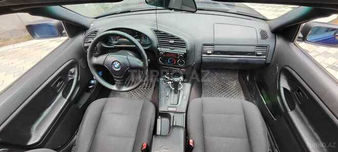 BMW 320-8