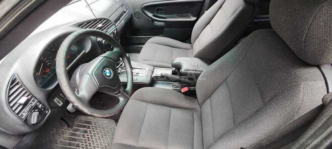 BMW 320-9