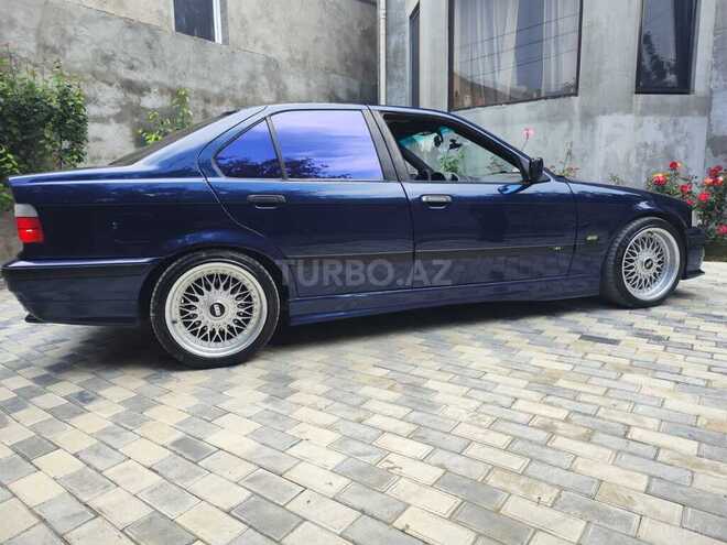 BMW 320-5