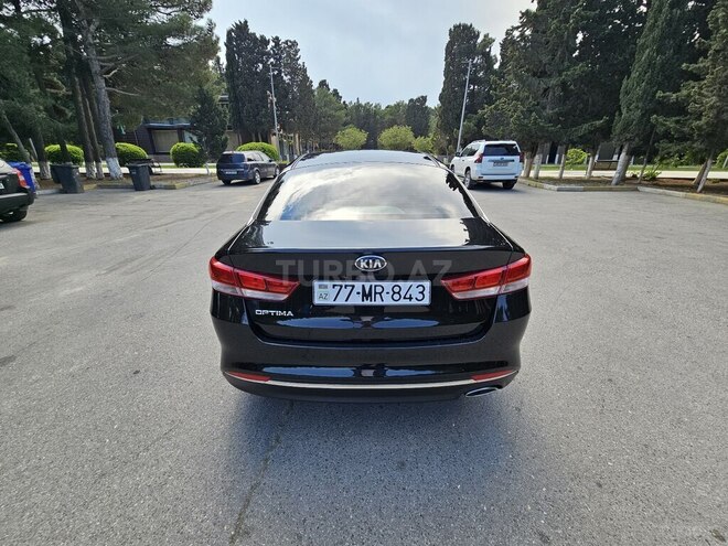 Kia Optima-2