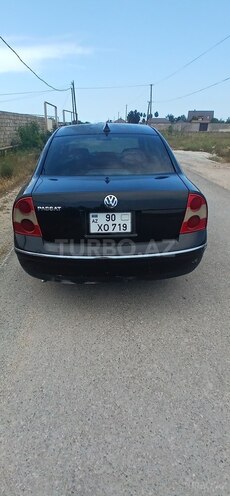 Volkswagen Passat-5