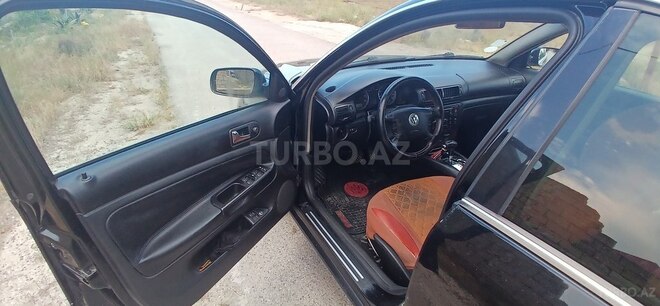 Volkswagen Passat-4