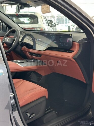 Changan CS 75 Plus-6