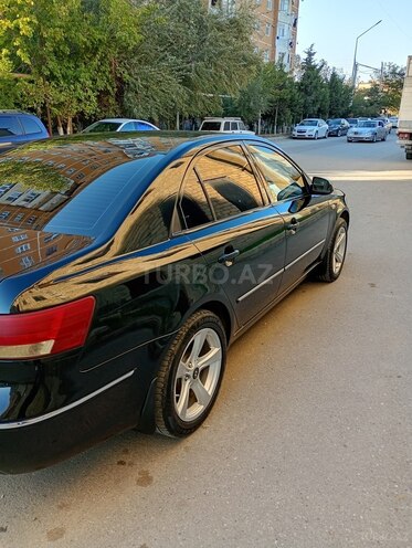 Hyundai Sonata-8