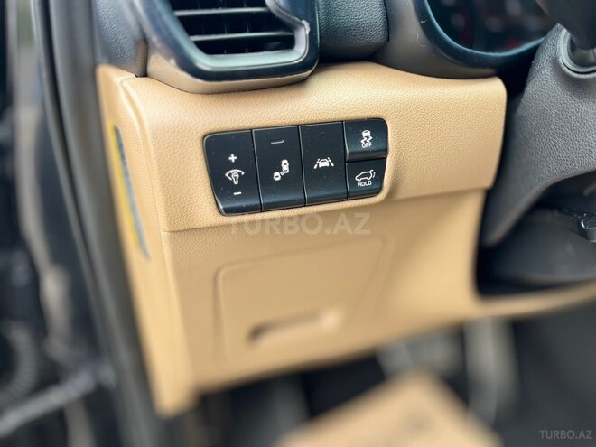 Kia Sportage-11