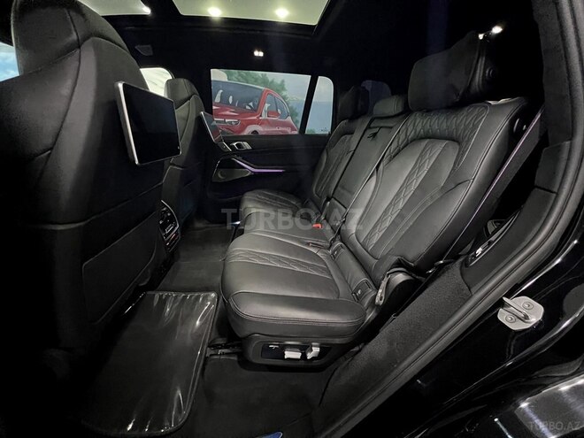 BMW X7 2020, 29,000 km - 4.4 л - Bakı