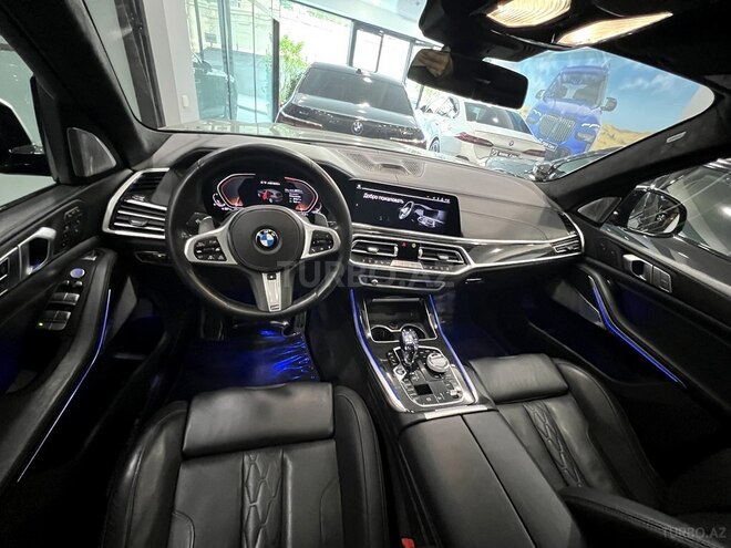 BMW X7 2020, 29,000 km - 4.4 л - Bakı