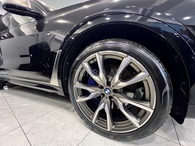 BMW X7 2020, 29,000 km - 4.4 л - Bakı