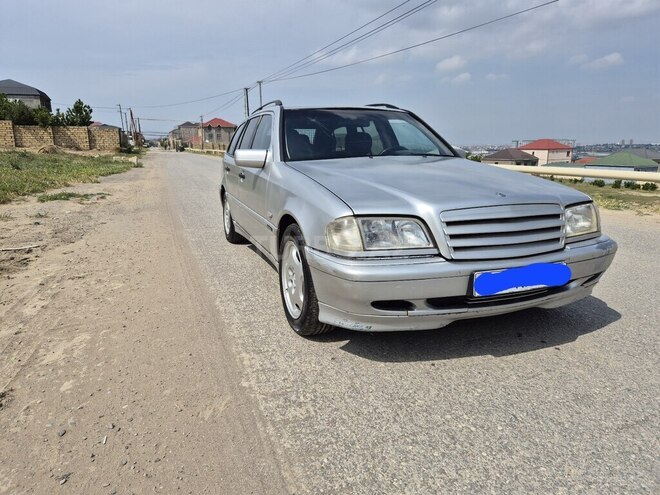 Mercedes C 180-4