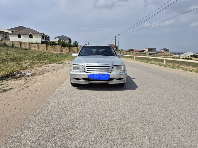 Mercedes C 180-5
