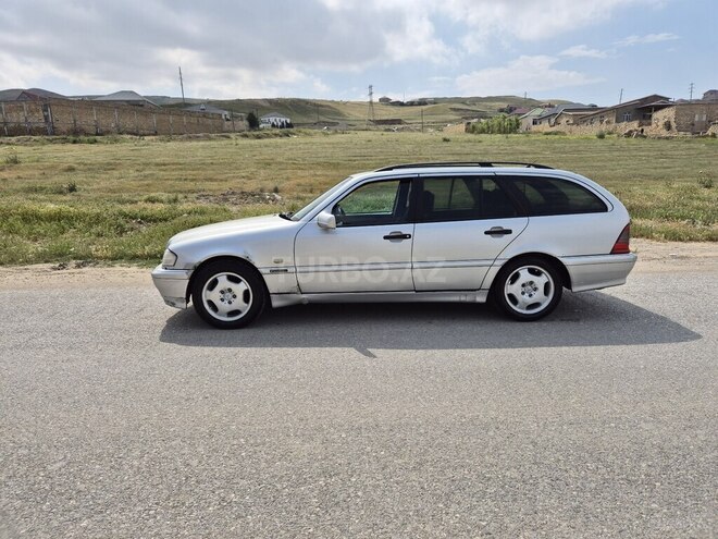 Mercedes C 180-7
