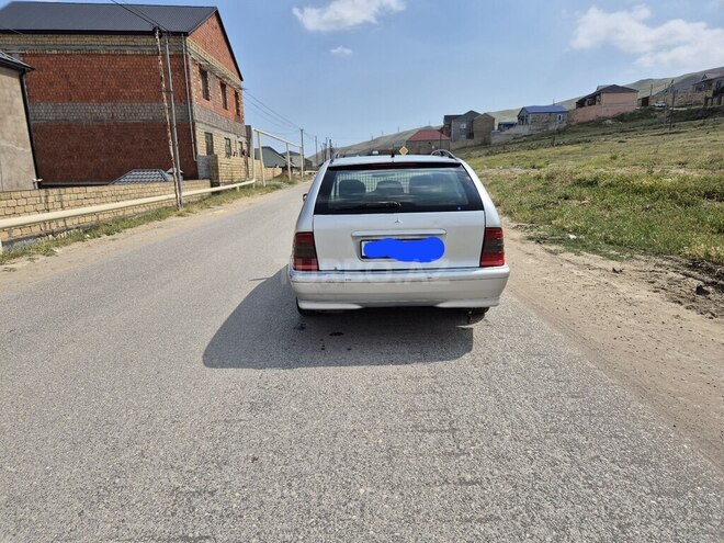 Mercedes C 180-9