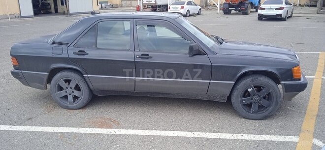 Mercedes 190-3