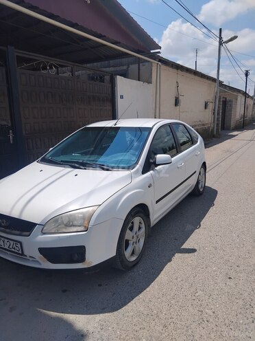 Ford Focus-5