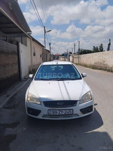 Ford Focus-1