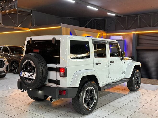 Jeep Wrangler-7
