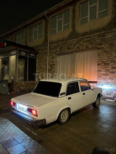 LADA (VAZ) 2107-17