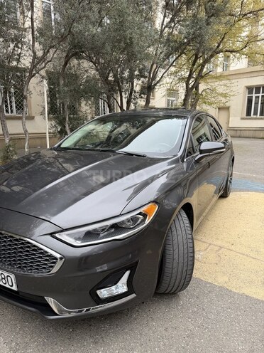 Ford Fusion (North America)-4