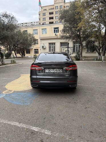 Ford Fusion (North America)-2