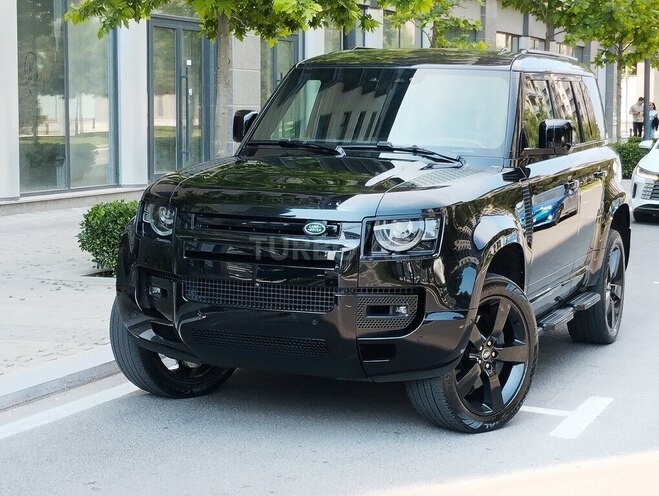 Land Rover Defender-1