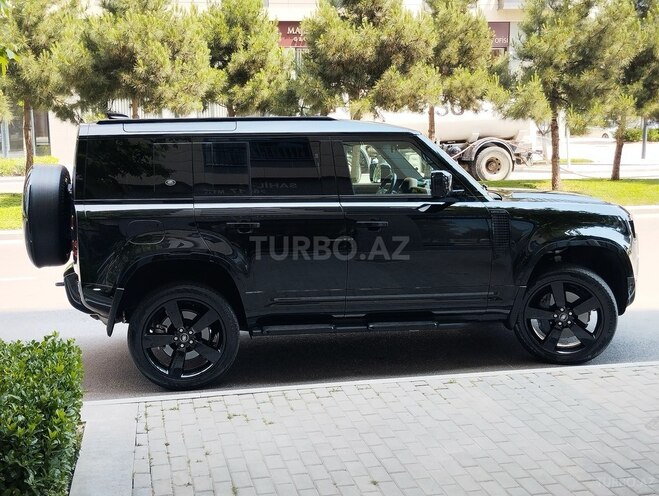 Land Rover Defender-4