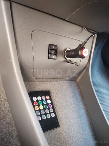 Toyota Prius-17