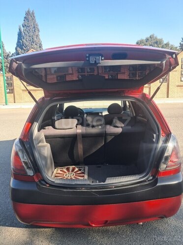 Kia Rio-4
