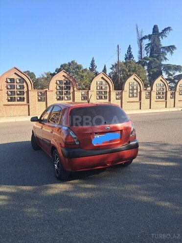 Kia Rio-3