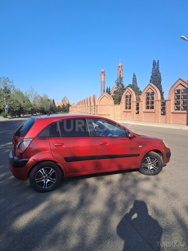 Kia Rio-6