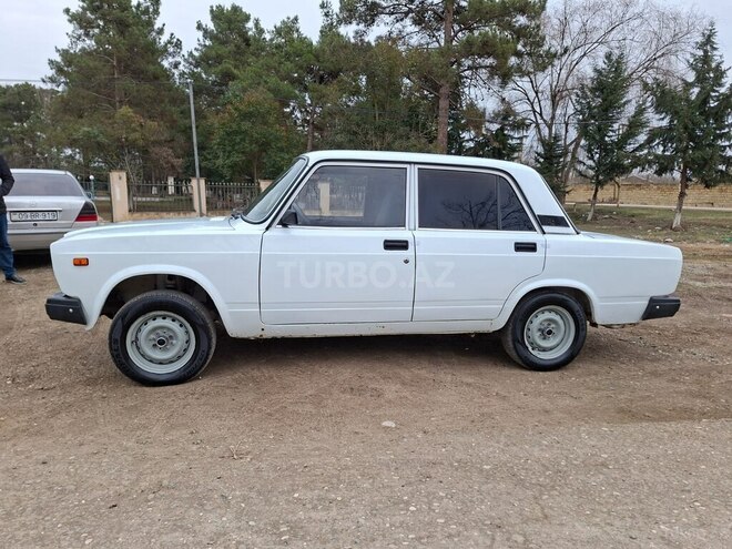 LADA (VAZ) 2107-16