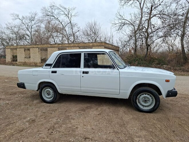 LADA (VAZ) 2107-19