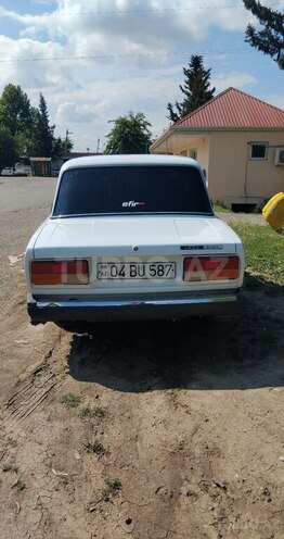 LADA (VAZ) 2107-20