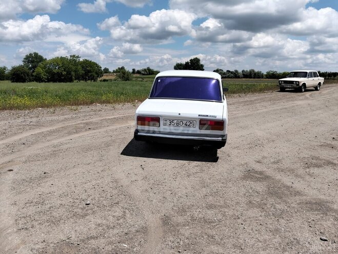 LADA (VAZ) 2107-8
