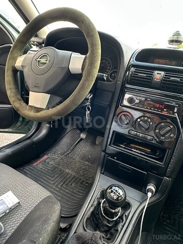 Opel Astra-9