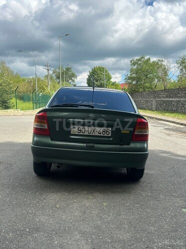 Opel Astra-4