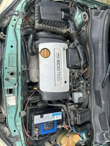 Opel Astra-12