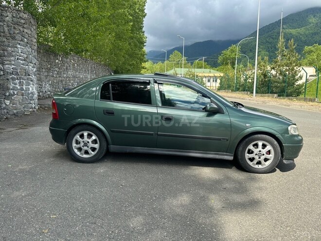 Opel Astra-3