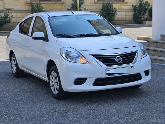 Nissan Latio-8