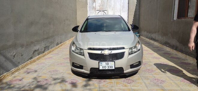 Chevrolet Cruze-1