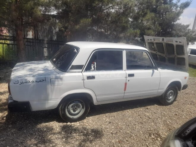 LADA (VAZ) 2107-3