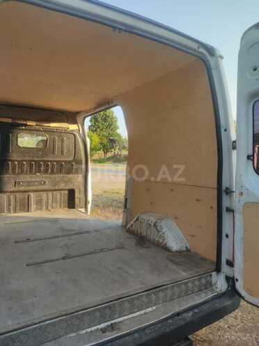 Ford Transit-6