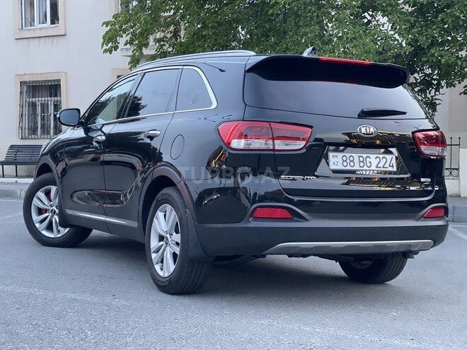 Kia Sorento-7